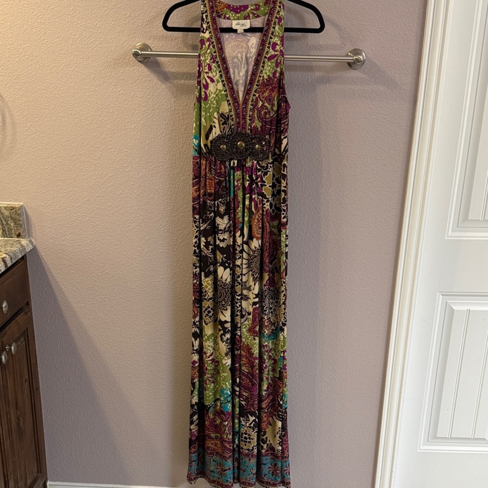 Beige by eci Colorful Floral Maxi Dress